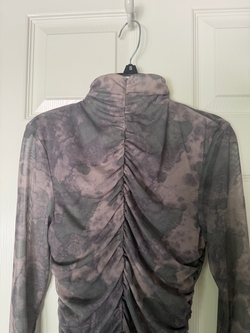 Zara Gray size Small Ruched Long-Sleeve Bodycon Dress - Picture 7 of 8